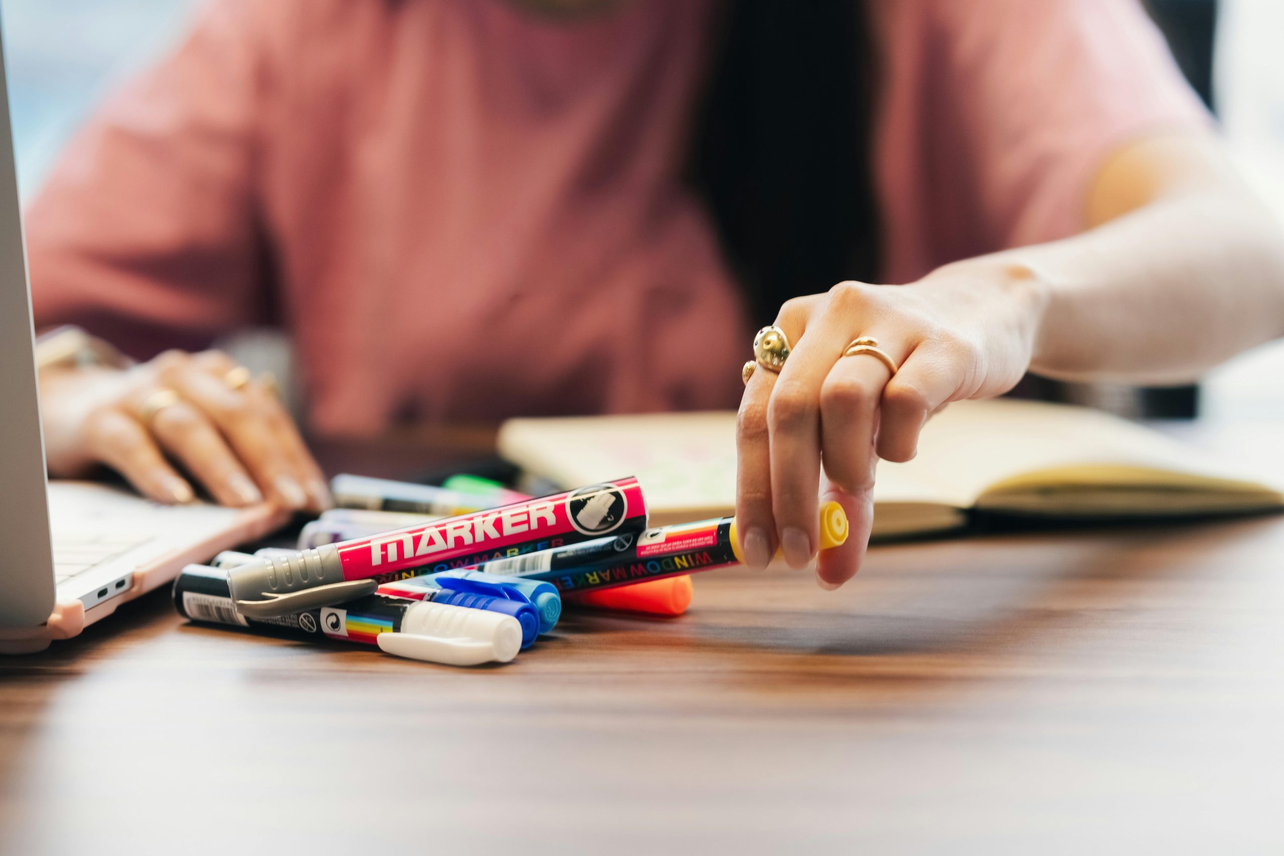 Jakie są najlepsze strategie zapamiętywania nowych słówek?